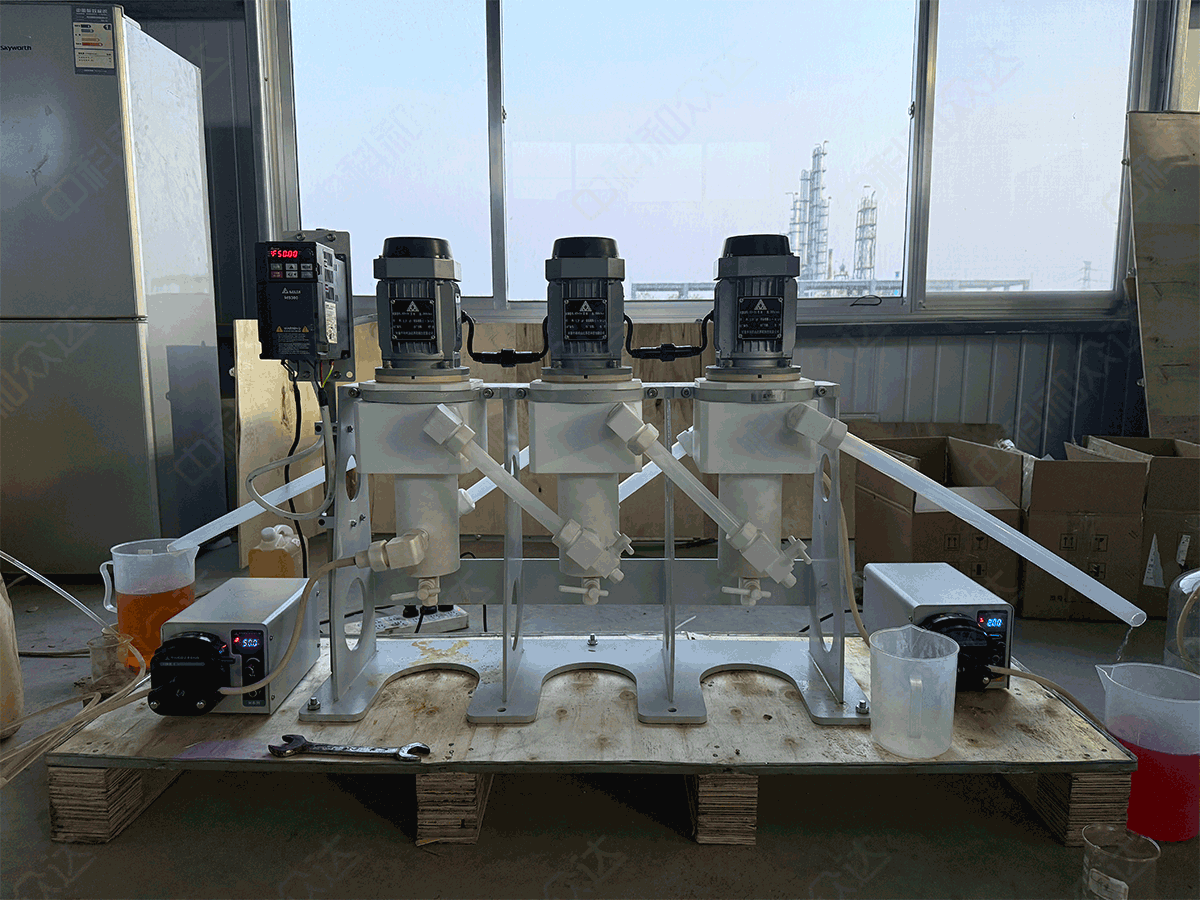 實驗型三級逆流離心萃取機